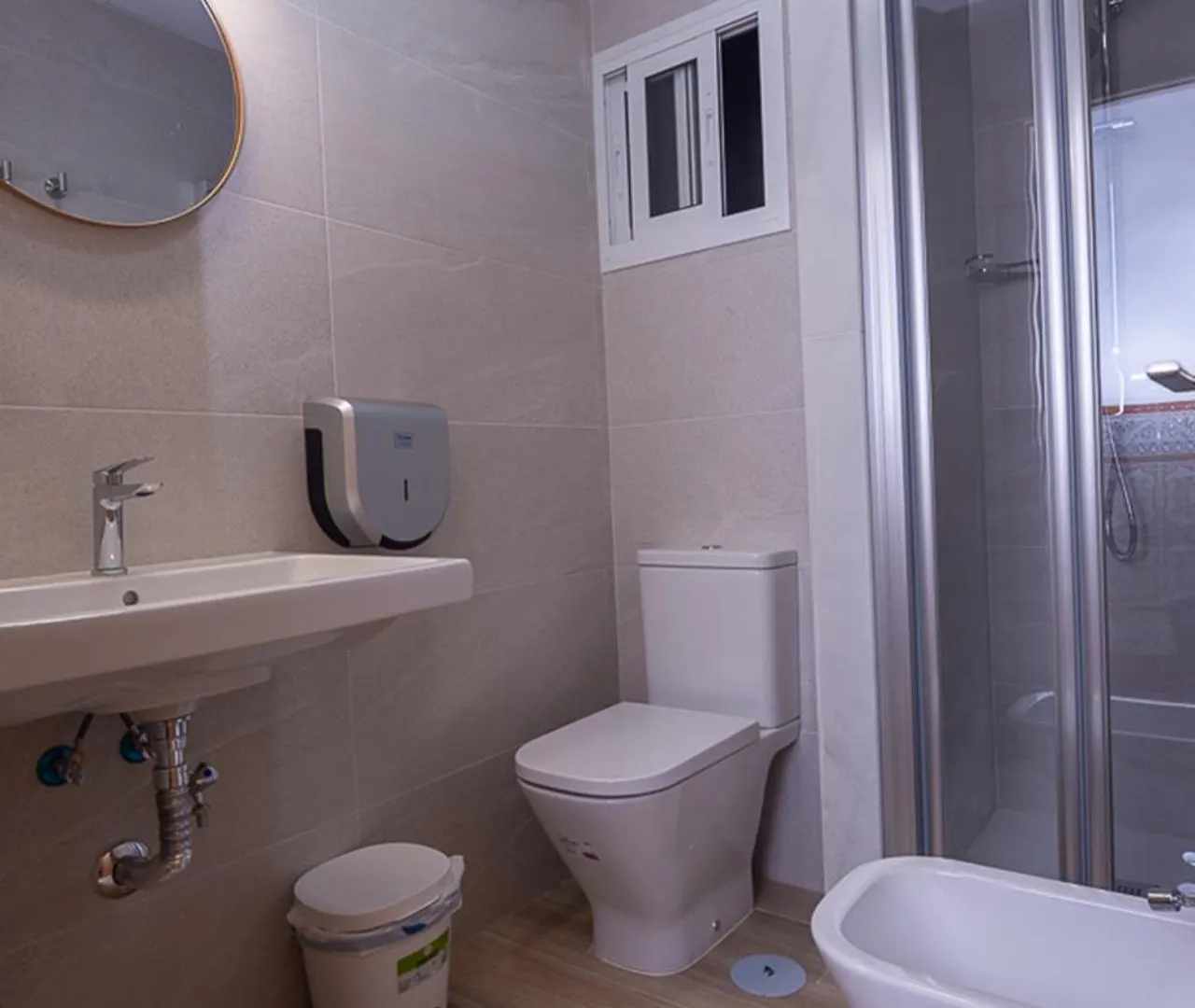Hostal Guillot Torremolinos Espanha