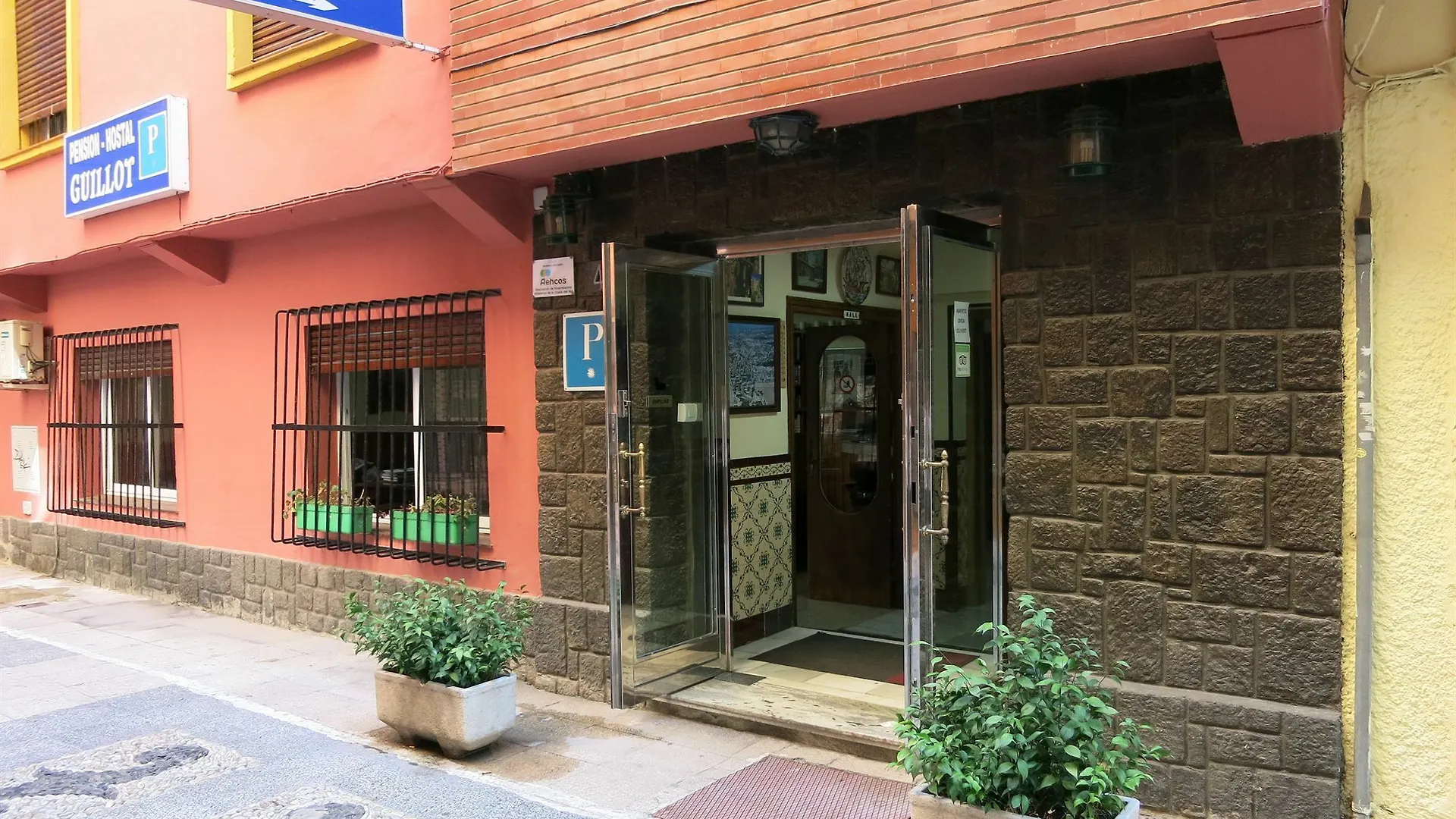Hostal Guillot Torremolinos